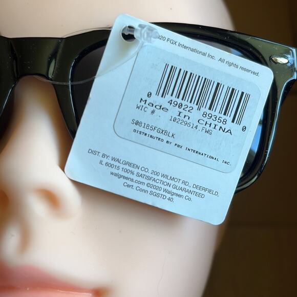 Square Sunglasses Black 100% UVA UVB Protection - Picture 4 of 8